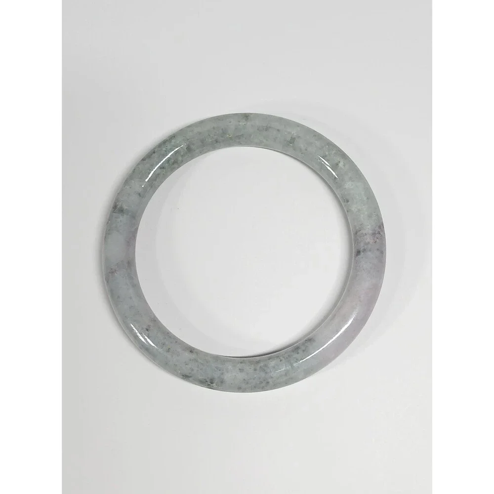 Unbranded solid natural